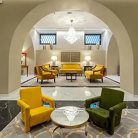 Astoria 4*