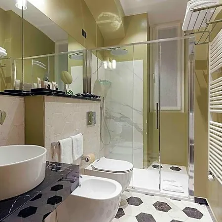 Astoria 4*